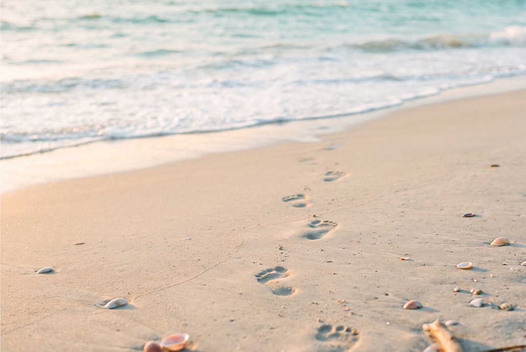 Footprints by the Turquoise Sea template front